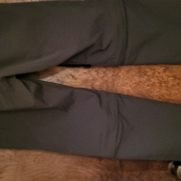 Italian Sports Design Convertible pants/shorts S tags (NWT) - Picture 11 of 16